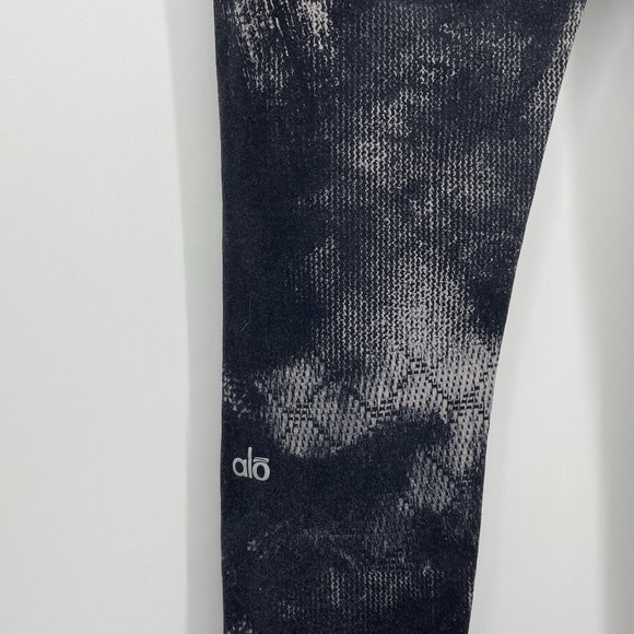 Alo Yoga Black Smoke Airbrush print leggings Med - Picture 10 of 14